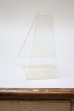 Vintage Lucite Tabletop Lectern / Music Stand - Image 4