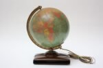 1950s Replogle Glass Illuminated Precision Globe - Image 2