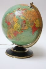 1960s Replogle Glass Illuminated Library Globe - Image 3