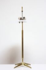 Gerald Thurston for Lightolier Brass Table Lamp with Original Shade - Image 2