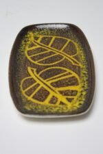 Vintage Poole Pottery Stoneware 'Dual Leaf' Dish' - Image 2