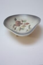 Sascha Brastoff Ceramic 'Rooftops' Footed-Dish - Image 3