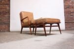 Italian Modern Carlo de Carli Lounge Chair and Ottoman in Walnut and Leather - Image 2