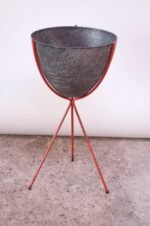 Large Mid-Century Modern Fiberglass and Painted Iron Tripod Planter by Kimball - Image 2