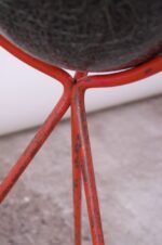 Large Mid-Century Modern Fiberglass and Painted Iron Tripod Planter by Kimball - Image 5