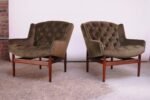 Pair of Jens Risom Model 2137 Walnut "Floating" Lounge Chairs in Olive Velvet - Image 7
