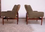 Pair of Jens Risom Model 2137 Walnut "Floating" Lounge Chairs in Olive Velvet - Image 12