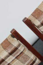 Set of Four Mid-Century American Modern Walnut Dining Chairs After Jens Risom - Image 30