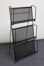 Large Mid-Century Modern Free-Standing Collapsable Metal Magazine Rack - Image 2