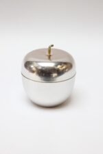 Mid-Century Italian Aluminum "Mela" Ice Bucket by Ettore Sottsass for Rinnovel - Image 2