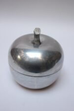 Mid-Century Italian Modern Aluminum "Apple" Ice Bucket - Image 4
