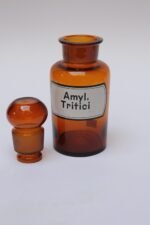 Vintage German Amber Glass "Amylum Tritici" Apothecary Bottle - Image 6