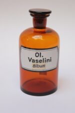 Vintage German Amber Glass "Ol. Vaselini" Apothecary Bottle - Image 2