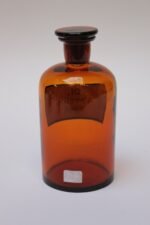 Vintage German Amber Glass "Ol. Vaselini" Apothecary Bottle - Image 4