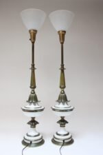 Pair of Hollywood Regency-Style Brass and Glass Stiffel Table Lamps - Image 3