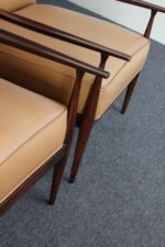 Pair of Paul Mccobb Stained Maple Lounge Chairs - Image 23