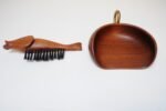 Vintage Italian "Fish" Crumb Brush and Pan in Teak and Brass - Image 10