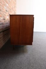 Mid-Century Mahogany Twelve-Drawer Chest / Dresser by Edward Wormley for Dunbar - Image 9