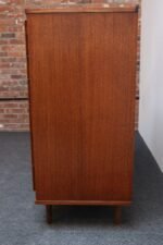 Vintage Mahogany Highboy Chest of Drawers / Dresser by Edward Wormley for Dunbar - Image 12