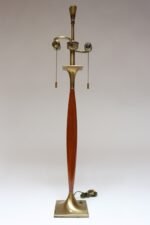 Oversized Mid-Century Modern Walnut and Brass Dual-Socket Table Lamp by Laurel - Image 6
