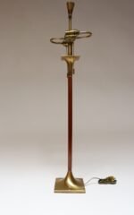 Oversized Mid-Century Modern Walnut and Brass Dual-Socket Table Lamp by Laurel - Image 7