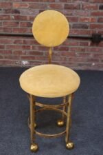 Hollywood Regency Gilt Metal Rope-Tied Mirrored Vanity with Chair on Casters - Image 29