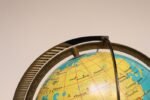 Vintage Cram's Deluxe Globe with Automatic Daily Sun Ray Indicator - Image 16