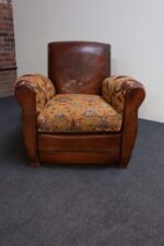 French Deco Club Chair in Leather and Anatolian Turkish Kilim Upholstery - Image 7