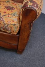 French Deco Club Chair in Leather and Anatolian Turkish Kilim Upholstery - Image 29