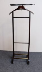 Vintage Fratelli Reguitti Dark Mahogany and Brass Valet in Style of Ico Parisi - Image 3