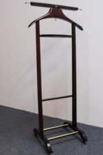 Vintage Fratelli Reguitti Dark Mahogany and Brass Valet in Style of Ico Parisi - Image 2