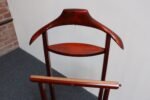 Vintage Brass and Stained Red Mahogany Valet by Fratelli Reguitti - Image 15