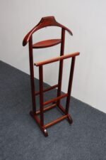 Vintage Brass and Stained Red Mahogany Valet by Fratelli Reguitti - Image 8
