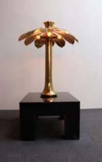 Large Italian Modernist "Ippocastano" Brass Table Lamp Designed by Carlo Giorgi - Image 5