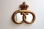 Vintage Jo Mead Painted Composite Pretzel and Crown Mirrored Bakery Trade Sign - Image 3