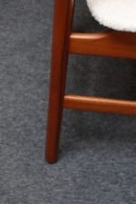 Set of Eight Italian Modern Shell Dining Chairs in Teak and Bouclé by Saporiti - Image 18