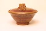 Mid-Century Modern Ochre Studio Pottery Bowl with Lid by Deanna Nichols - Image 8