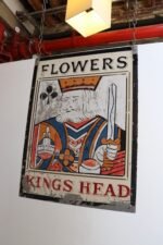 Early 20th Century Double-Sided "Kings Head" Hand Painted Metal English Pub Sign - Image 3