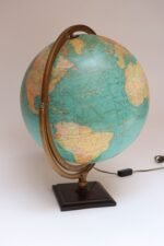 Vintage Cram's Political Terrestrial Illuminated Light-Up Globe on Mahogany Base - Image 5