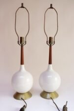 Pair of Vintage Orb Vasiform White Porcelain Ceramic and Walnut Table Lamps - Image 4