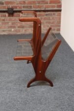 Vintage Italian Modern Sculptural Walnut, Brass and Glass Magazine Rack / Stand - Image 6