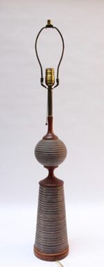 Scandinavian Modernist Sculptural Teak and Ceramic Table Lamp - Image 4