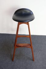Single Danish Modern Sculptural Teak Barstool by Erik Buch for O.D. Møbler - Image 4