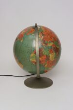 Mid-Century American Modern Illuminated 12" Library Globe by Replogle - Image 4