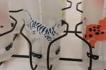 Set of Eight Vintage Frosted Glasses With Animal Carousel Motif by Libbey With Carrier - Image 22