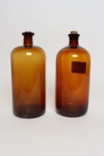 Set of Two Vintage Amber Glass Apothecary Bottles by Owens-Illinois Glass Co. - Image 3