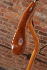 Sculptural Italian Modernist Beech and Brass Valet by Fratelli Reguitti - Image 15