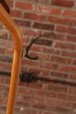 Sculptural Italian Modernist Beech and Brass Valet by Fratelli Reguitti - Image 26
