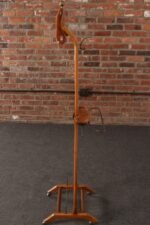 Sculptural Italian Modernist Beech and Brass Valet by Fratelli Reguitti - Image 6