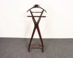 Italian Modern Fratelli Reguitti Sculptural Stained Mahogany X-Form Valet - Image 6